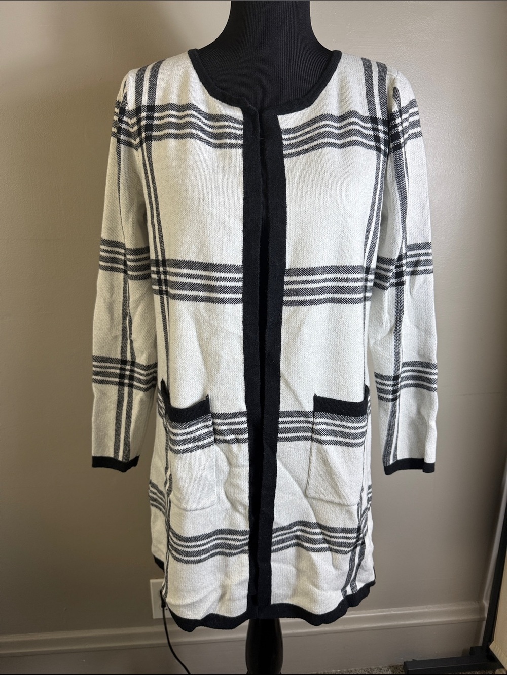 Elle Black and White Plaid Open Cardigan Sweater Sz S